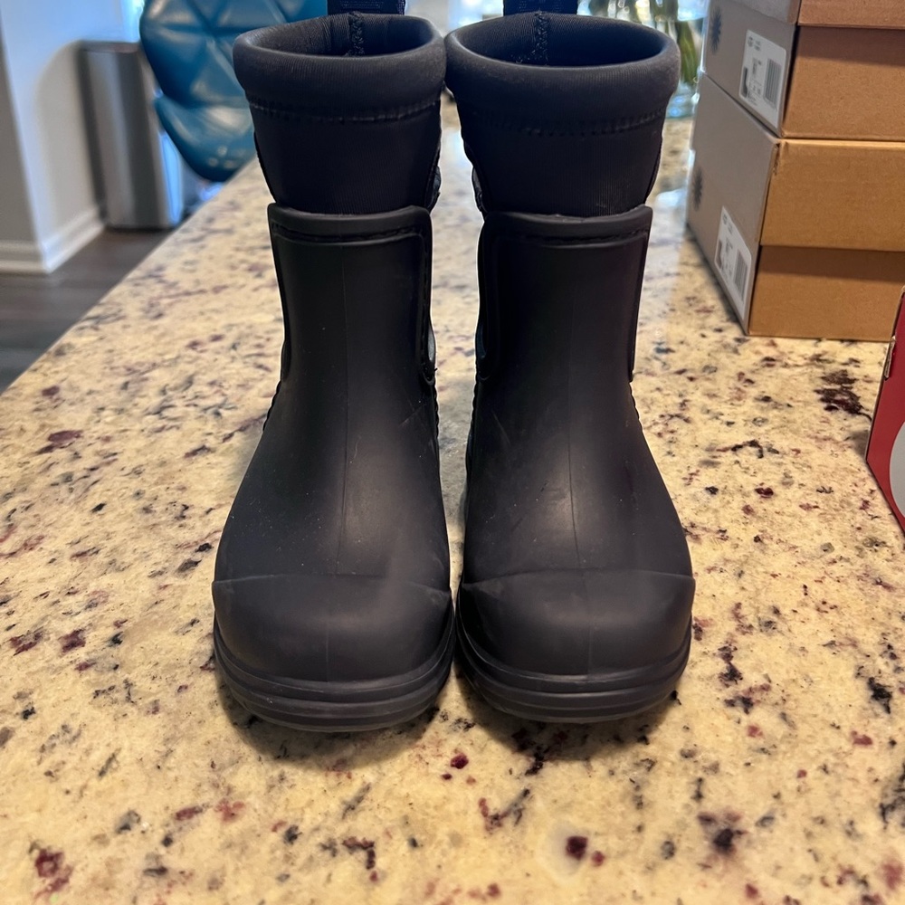 Ugg toddler rain boots